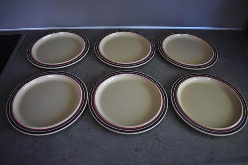Mepal retro print beige beker en ontbijt borden, Huis en Inrichting, Keuken | Servies, Gebruikt, Bord(en), Overige stijlen, Overige materialen