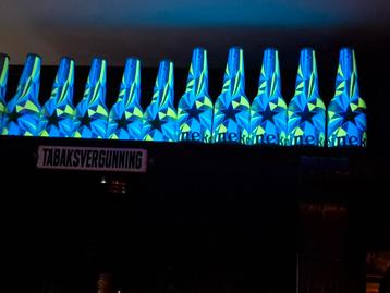 22 stuks Heineken Bier Blacklight Aluminium Flesjes  Mancave beschikbaar voor biedingen