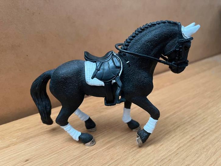 Schleich Horse Club paarden, Verzamelen, Dierenverzamelingen, Zo goed als nieuw, Beeldje of Figuurtje, Paard, Ophalen of Verzenden