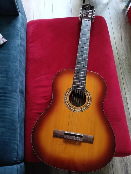 Morgan CG10 SB akoestische gitaar, Muziek en Instrumenten, Snaarinstrumenten | Gitaren | Akoestisch, Gebruikt, Klassieke of Spaanse gitaar