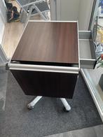 Bedkast, Gebruikt, Minder dan 45 cm, Metaal of Aluminium, Ophalen of Verzenden