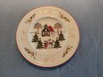 Wedgwood Windsor Christmas bordje, Huis en Inrichting, Keuken | Servies, Ophalen of Verzenden, Zo goed als nieuw, Bord(en), Wedgwood