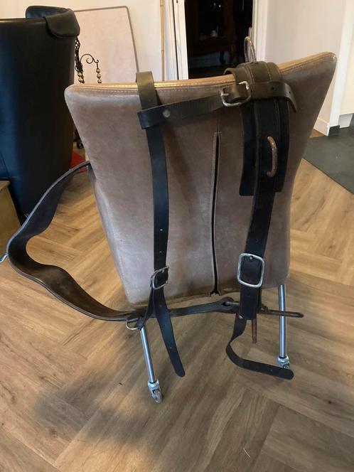 Borsttuig paard, Dieren en Toebehoren, Paarden en Pony's | Hoofdstellen en Tuigage, Gebruikt, Overige soorten, Ophalen