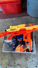 10x nerf pistolen, met 2 zakjes nerf ammunitie., Ophalen of Verzenden, Zo goed als nieuw