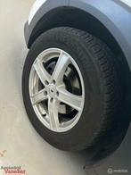 Winterset Kia sportage /Hyundai Tucson 225/60/17, Auto-onderdelen, Banden en Velgen, Gebruikt, 16 inch, Band(en), 225 mm