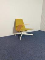 2 x Fauteuil Haworth Harbor Work Lounge, mosterdgroen/wit, Ophalen, Gebruikt, Minder dan 75 cm, 75 tot 100 cm
