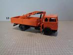 Gescha mb bakwagen met kraan, Hobby en Vrije tijd, Modelauto's | 1:50, Ophalen of Verzenden, Zo goed als nieuw, Bus of Vrachtwagen