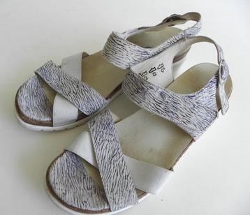 Waldlaufer sandalen maat 7,5 (41/451,5) beschikbaar voor biedingen