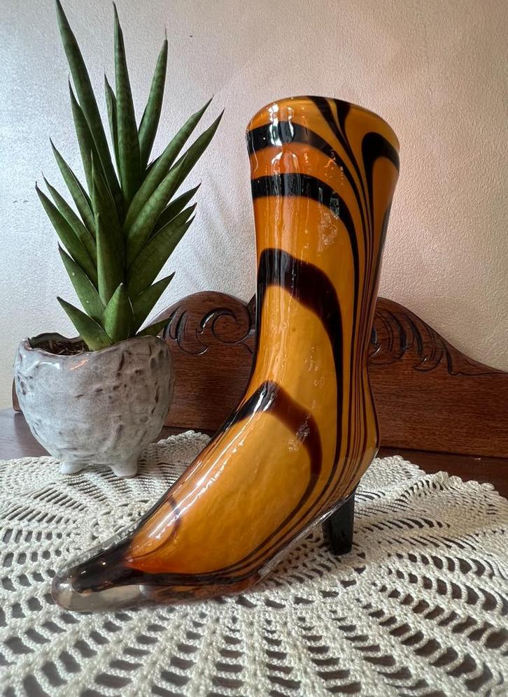 Murano glas vaas in de vorm van een schoen, Antiek en Kunst, Kunst | Designobjecten, Ophalen of Verzenden