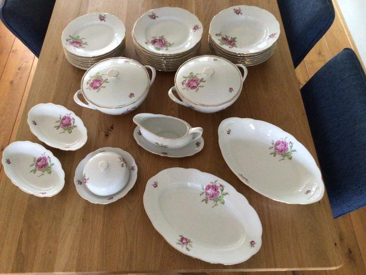 Eetservies.  MZ Chechoslovakia, Huis en Inrichting, Keuken | Servies, Zo goed als nieuw, Compleet servies, Overige stijlen, Porselein