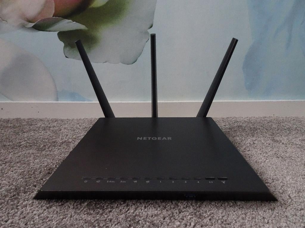 NETGEAR Nighthawk R7000 AC 1900 Router, Computers en Software, Routers en Modems, Ophalen, Zo goed als nieuw, Router, NETGEAR