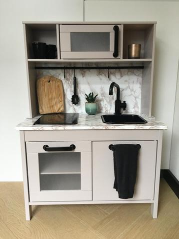 Gepimpt ikea duktig keukentje  beschikbaar voor biedingen