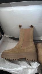 Suede laarzen Sasha nieuw in doos, Kleding | Dames, Ophalen of Verzenden, Zo goed als nieuw, Zwart