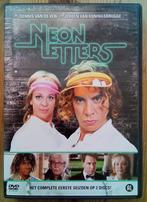Neonletters - Complete Eerste Seizoen 250 minuten, Alle leeftijden, Ophalen of Verzenden, Komedie, Boxset