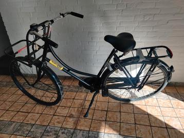 Degelijke student fiets  beschikbaar voor biedingen