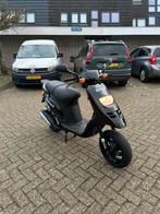 Piaggio Typhoon 125cc A1 nieuwstaat, Fietsen en Brommers, Scooters | Piaggio, Ophalen, Overige modellen, 125 cc, Zo goed als nieuw