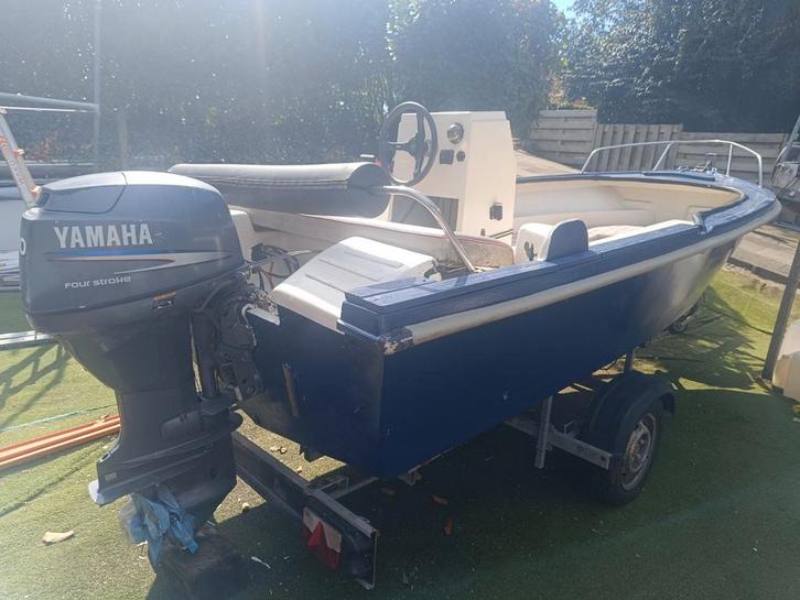 Console boot met trailer met Yamaha 30 pk 4 takt, Watersport en Boten, Vis- en Consoleboten, Zo goed als nieuw, Tot 10 pk, 3 tot 6 meter