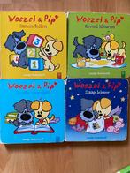 Woezel en Pip boekjes 4 stuks, Boeken, Kinderboeken | Baby's en Peuters, Gelezen, Ophalen of Verzenden, 6 tot 12 maanden