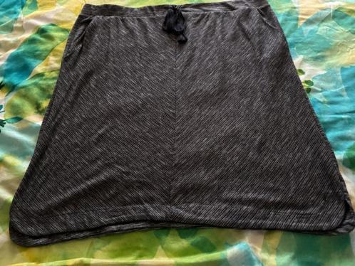 Zwart gemêleerd rokje Hema mt XL, Kleding | Dames, Rokken, Gedragen, Maat 46/48 (XL) of groter, Zwart, Boven de knie, Ophalen of Verzenden