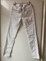Witte jeans Tommy Hilfiger maat 27/32, Kleding | Dames, Spijkerbroeken en Jeans, Ophalen of Verzenden, W27 (confectie 34) of kleiner