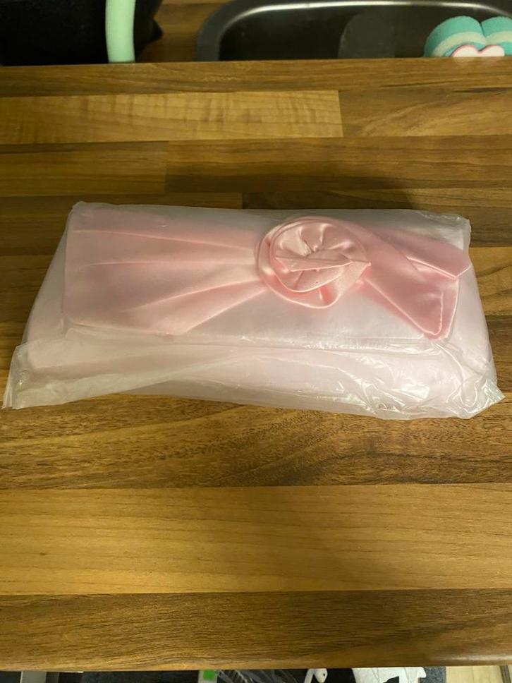 Roze Avondtasje met Bloem, Sieraden, Tassen en Uiterlijk, Tassen | Damestassen, Nieuw, Avondtasje, Roze, Ophalen