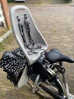 Yepp maxi easyfit, achterzitje, zilver/grijs, Fietsen en Brommers, Fietsaccessoires | Fietsstoeltjes, 9 t/m 36 kg, Yepp, Voetsteuntjes