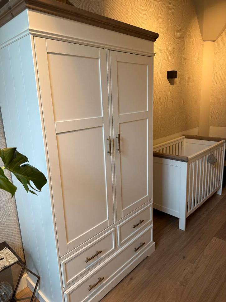 Kinderkamer complete set Kidsmill Savigno Babypark, Kinderen en Baby's, Kinderkamer | Commodes en Kasten, Zo goed als nieuw, Kast
