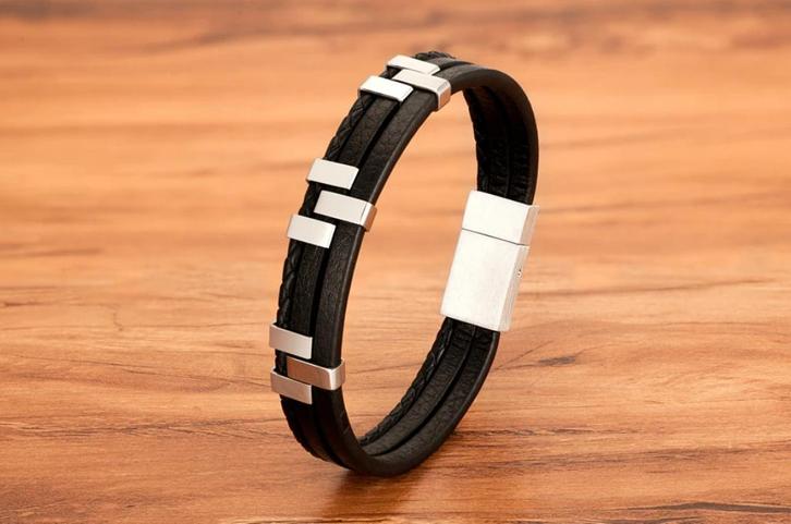 Heren zwarte stalen leren armband (mannen leder lederen), Sieraden, Tassen en Uiterlijk, Armbanden, Nieuw, Leer, Zwart, Verzenden