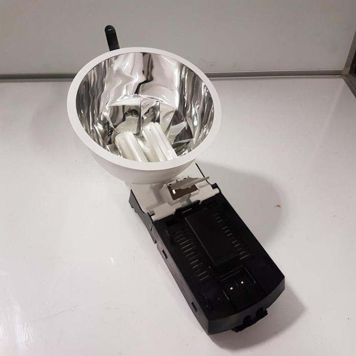 Fagerhult inbouwspot lamp nieuw ``afgeprijsd``, Huis en Inrichting, Lampen | Spots, Nieuw, Plafondspot of Wandspot, Metaal of Aluminium