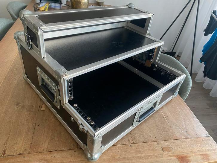 Flightcase 19 inch CD speler + Controller, Muziek en Instrumenten, Behuizingen en Koffers, Gebruikt, Speaker of Versterker, Flightcase
