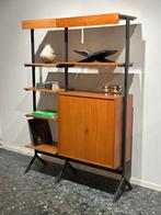 Vintage Midcentury Wandkast Teak Minimalistisch, Ophalen of Verzenden, Zo goed als nieuw