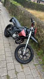 Nette derbi senda sm 80cc, Ophalen, 6 versnellingen, Gebruikt, Maximaal 45 km/u