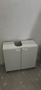 Gratis! Wastafelkastje op wieltjes - 64,5x30x59cm, Huis en Inrichting, Badkamer | Badkamermeubels, Ophalen, Gebruikt, 50 tot 100 cm