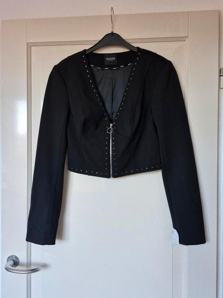 Guess zwarte dames blazer maat L nieuw, Kleding | Dames, Jasjes, Kostuums en Pakken, Nieuw, Jasje, Maat 42/44 (L), Zwart, Ophalen of Verzenden