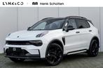Lynk & Co 01 MY25 276PK More, Crystal White, UIT VOORRAAD LE, Auto's, 4 cilinders, Met garantie (alle), 1898 kg, Wit