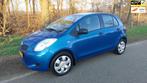 Toyota Yaris 1.0 VVTi Spirit NIEUWE APK, Voorwielaandrijving, 750 kg, Blauw, Emergency brake assist
