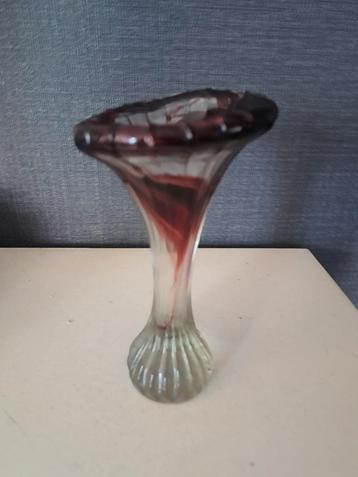 Vintage retro art glass vaas  beschikbaar voor biedingen