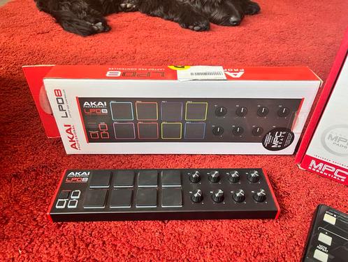 Akai LPD8 Midi Controller, Muziek en Instrumenten, Midi-apparatuur, Nieuw, Ophalen of Verzenden