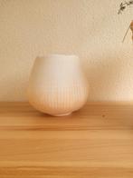 Porseleinen design vaas bloempot creme wit rond, Rond, Ophalen of Verzenden, Zo goed als nieuw, Aardewerk
