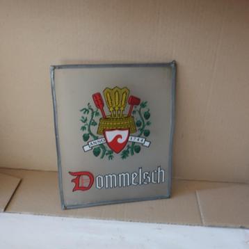 Dommelsch Bier raamhanger glas in lood 20,5 x 25,6 cm beschikbaar voor biedingen