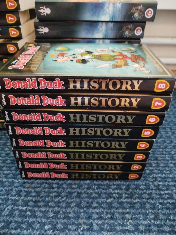 Mooie strakke complete set Donald Duck HISTORY pockets 1tm8, Boeken, Strips | Comics, Zo goed als nieuw, Complete serie of reeks