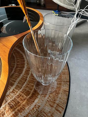 2 Design Vazen - Geslepen Glas beschikbaar voor biedingen
