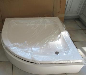 Douchebak 1 vierde rond 90 x 90 cm. paneel r55  beschikbaar voor biedingen