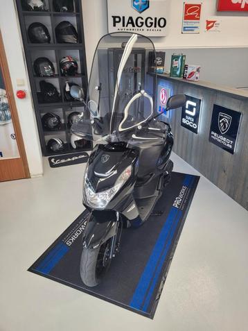 Peugeot kisbee Black edition Bouwjaar 2021 beschikbaar voor biedingen
