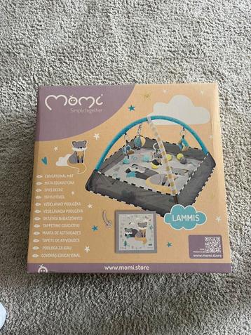 Momi lammis speelkleed beschikbaar voor biedingen