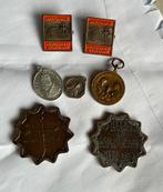 Religieuze penningen ook paus pius ix zit er bij, Postzegels en Munten, Ophalen of Verzenden, Overige materialen