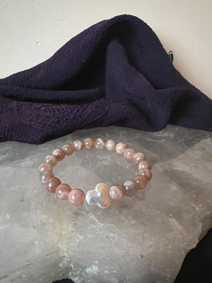 Maansteen roze parel liefde harmonie balans intuïtie magie, Sieraden, Tassen en Uiterlijk, Armbanden, Nieuw, Elastiek, Roze, Met bedels of kralen