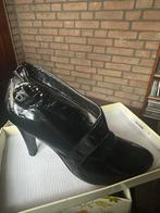 Lakschoen, Ophalen of Verzenden, Zo goed als nieuw, Zwart