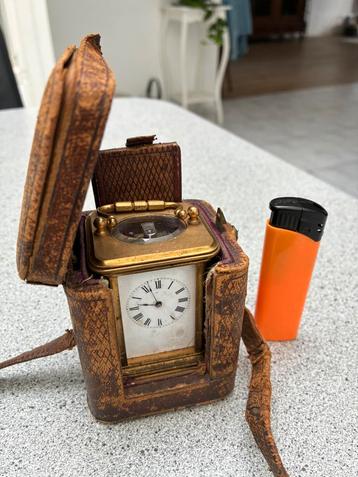 Antiek miniatuur carriage clockje beschikbaar voor biedingen