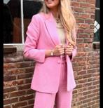 2 delige set. Pink, roze JoshV, Josh V Blazer en pantalon XS, Kostuum of Pak, Nieuw, Ophalen of Verzenden, Roze